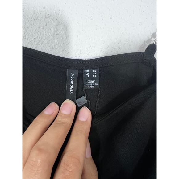 NWT Vero Moda Black Rhinestone Strap Tank Top XS - Picture 2 of 6